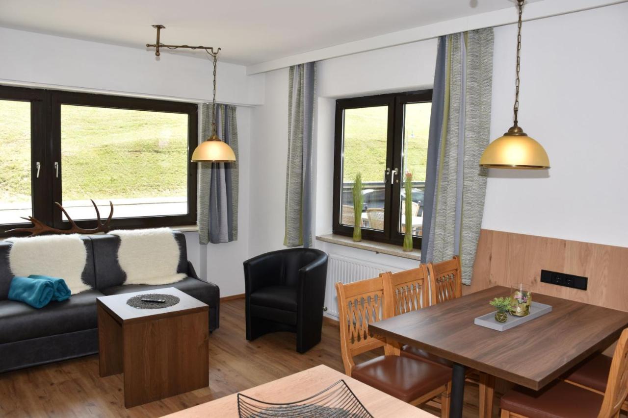 Haus Haberstock Apartamento Riezlern Exterior foto