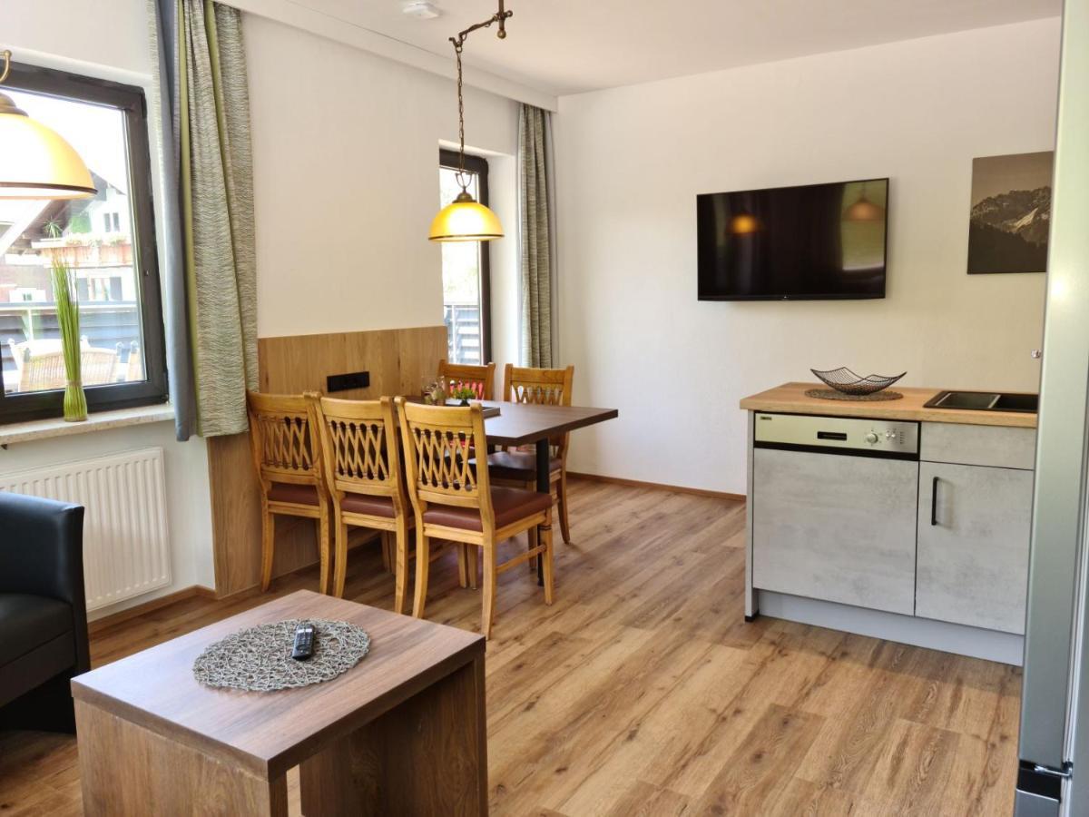 Haus Haberstock Apartamento Riezlern Exterior foto
