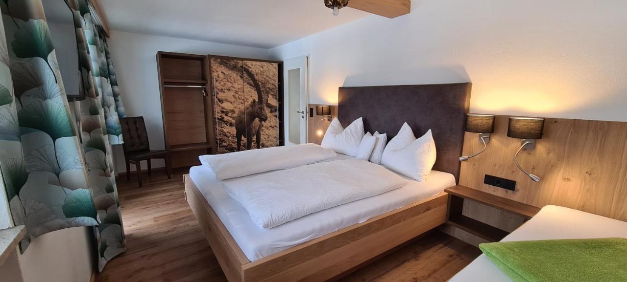 Haus Haberstock Apartamento Riezlern Exterior foto
